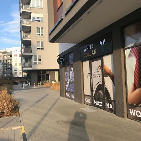 Ferienwohnung Warsaw - Aparts Lotnisko Okecie Exterior foto