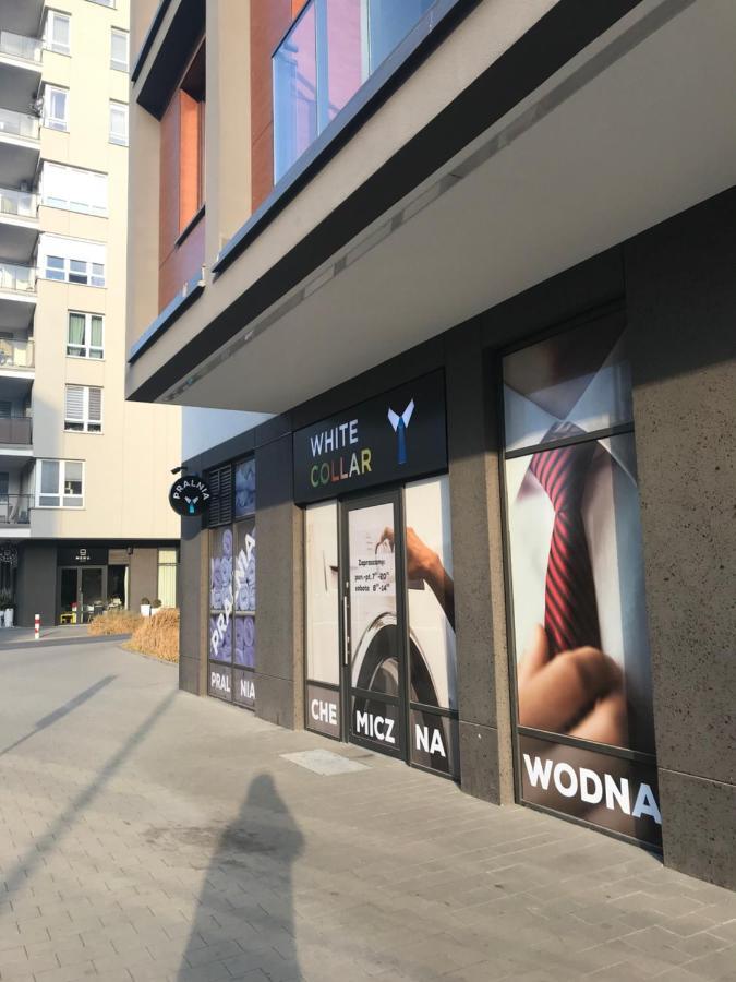 Ferienwohnung Warsaw - Aparts Lotnisko Okecie Exterior foto